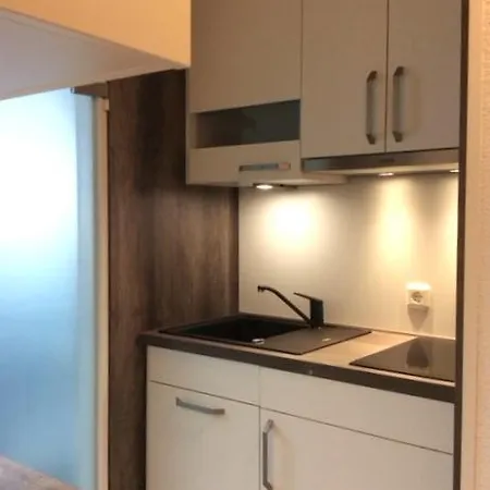 Kampstraße 9 Whg 10 Apartment *